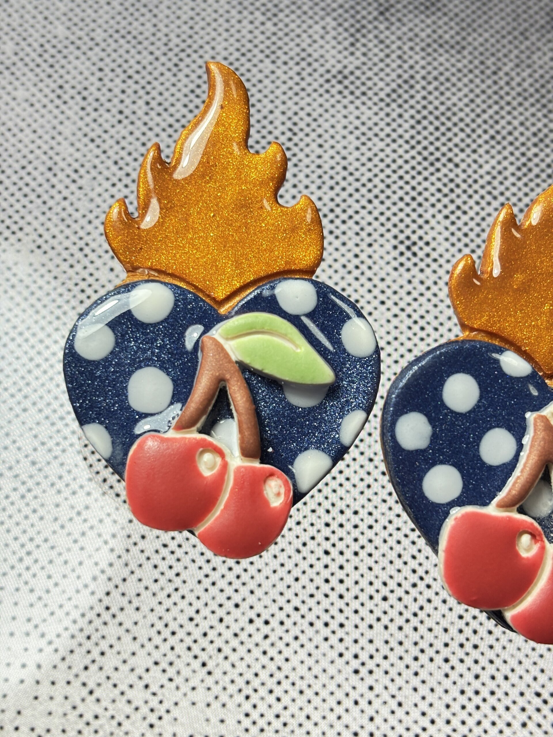 Alma Cherry Pin-Up - 3