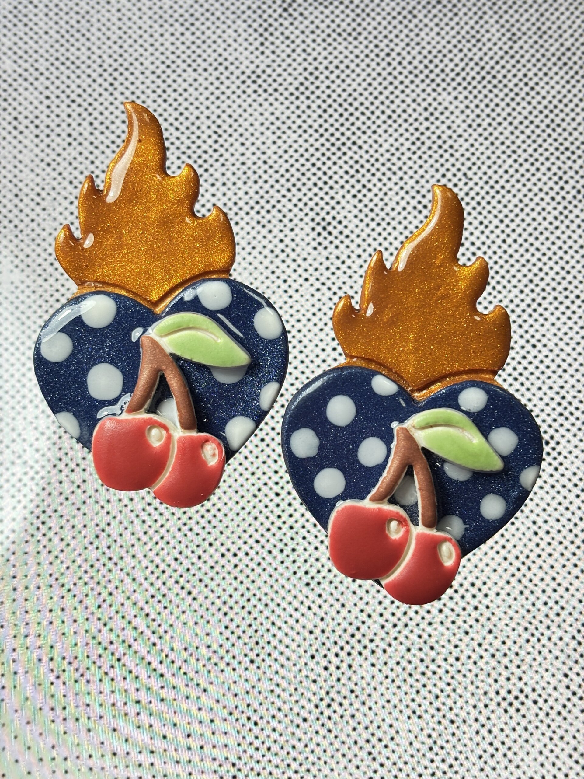 Alma Cherry Pin-Up - 1